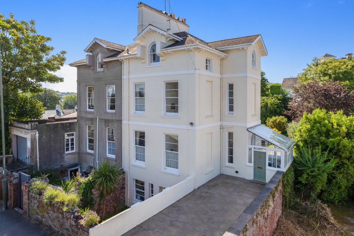Walnut Road Property for Sale in Torquay John Couch The Estate Agent